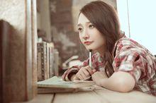 《見習法醫》劇照 飾秦露露