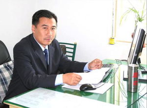 李景東[內蒙古財經大學副教授]