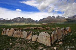 阿敦確魯石頭城