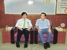 張曉卿(左)與馬英九