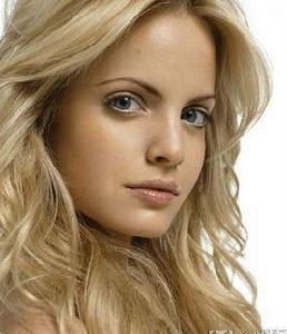 米娜·蘇瓦麗 米娜·蘇瓦麗