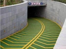 無震動止滑坡道 無震動止滑坡道