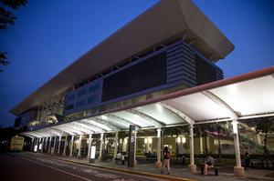 左營車站 左營車站