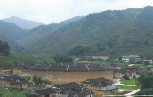 華安大地土樓群