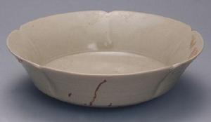 唐越窯青瓷花式盤