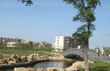 枚乘路校區攬月湖