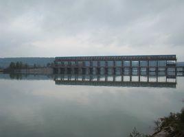 吳家渡航電工程 吳家渡航電工程