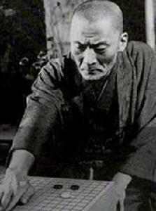 關山利一 關山利一