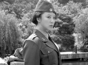 《軍統槍口下的女人》