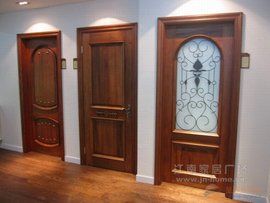 兔寶寶木門 兔寶寶木門