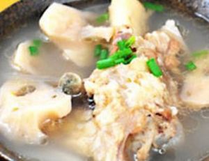 棒骨蓮藕湯 棒骨蓮藕湯