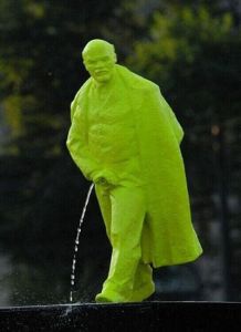 列寧撒尿 列寧撒尿