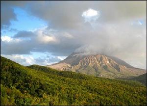 蘇弗里埃爾火山