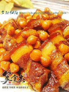 鷹嘴豆紅燒肉 鷹嘴豆紅燒肉