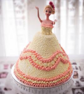 芭比娃娃奶油蛋糕