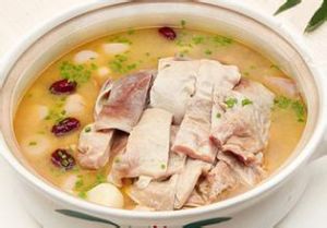 豬肚包雞 豬肚包雞