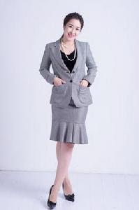 何晶晶[深圳粵創科技有限公司董事長]