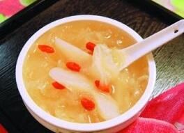雪耳桂花羹 雪耳桂花羹
