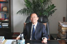 張金龍[知名律師]