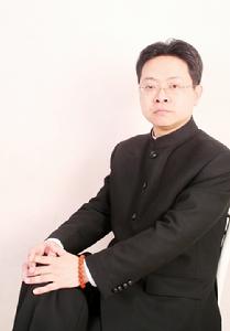 院長王鵬睿近照