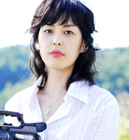 李荷娜 飾 珍秀