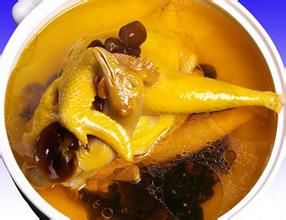 八珍母雞湯 八珍母雞湯