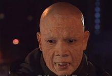 露牙不露眼尼諾