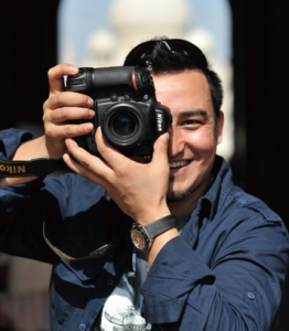 庫爾班江[中國攝影家協會會員]