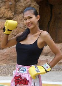 芭莉婭·乍龍蓬 芭莉婭·乍龍蓬