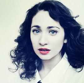 蕾吉娜·史派克特 蕾吉娜·史派克特