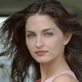 艾麗卡·莫露珊 艾麗卡·莫露珊