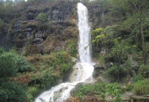 秤架大河谷 秤架大河谷