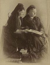 維多利亞和她的母親，1888年