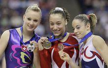 阿麗拉&middot;卡斯林