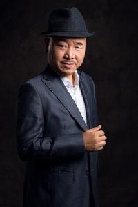 王小利[二人轉演員]