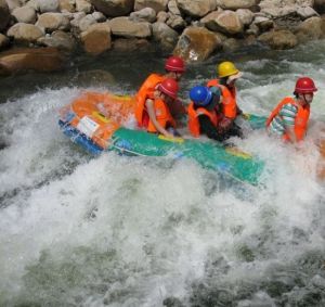 太極竹筏漂流 太極竹筏漂流