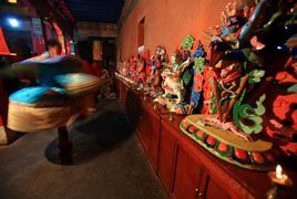 熱拉雍仲林寺 熱拉雍仲林寺