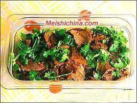 涼拌香菜牛肉 涼拌香菜牛肉