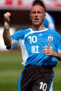 佐蘭·揚戈維奇