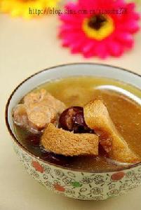 猴頭菇骨頭湯 猴頭菇骨頭湯