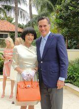 （右）麻薩諸塞州州長羅姆尼