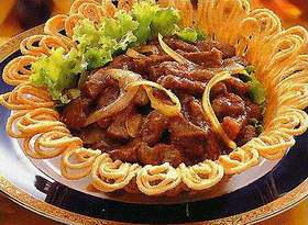 《黑胡椒牛柳》