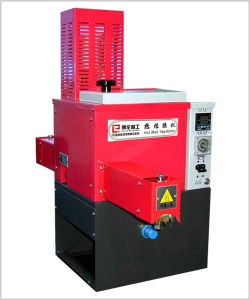 博倫熱熔膠噴膠機