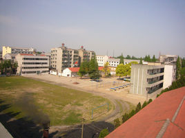 掇刀區白廟中學江山國小 掇刀區白廟中學江山國小