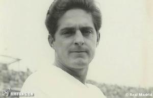 里亞爾[西班牙足球運動員]