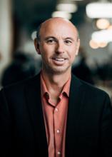 FF[智慧型網際網路電動車品牌Faraday Future]