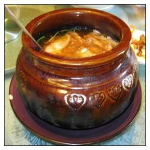 蒜子瓦罐雞 蒜子瓦罐雞