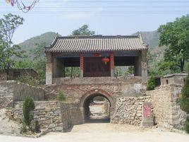 北薛莊村[河北石家莊市鹿泉區境內]