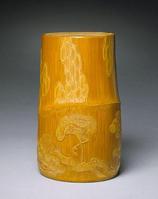 清竹雕留青松根式筆筒