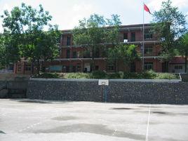 萬源市沙灘學校